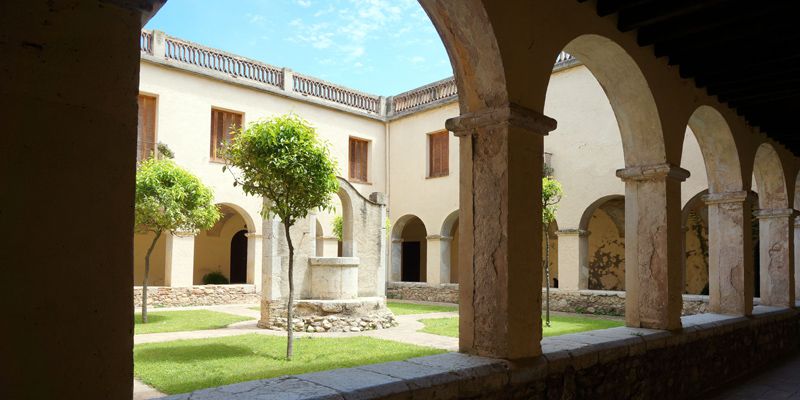 pati del convent